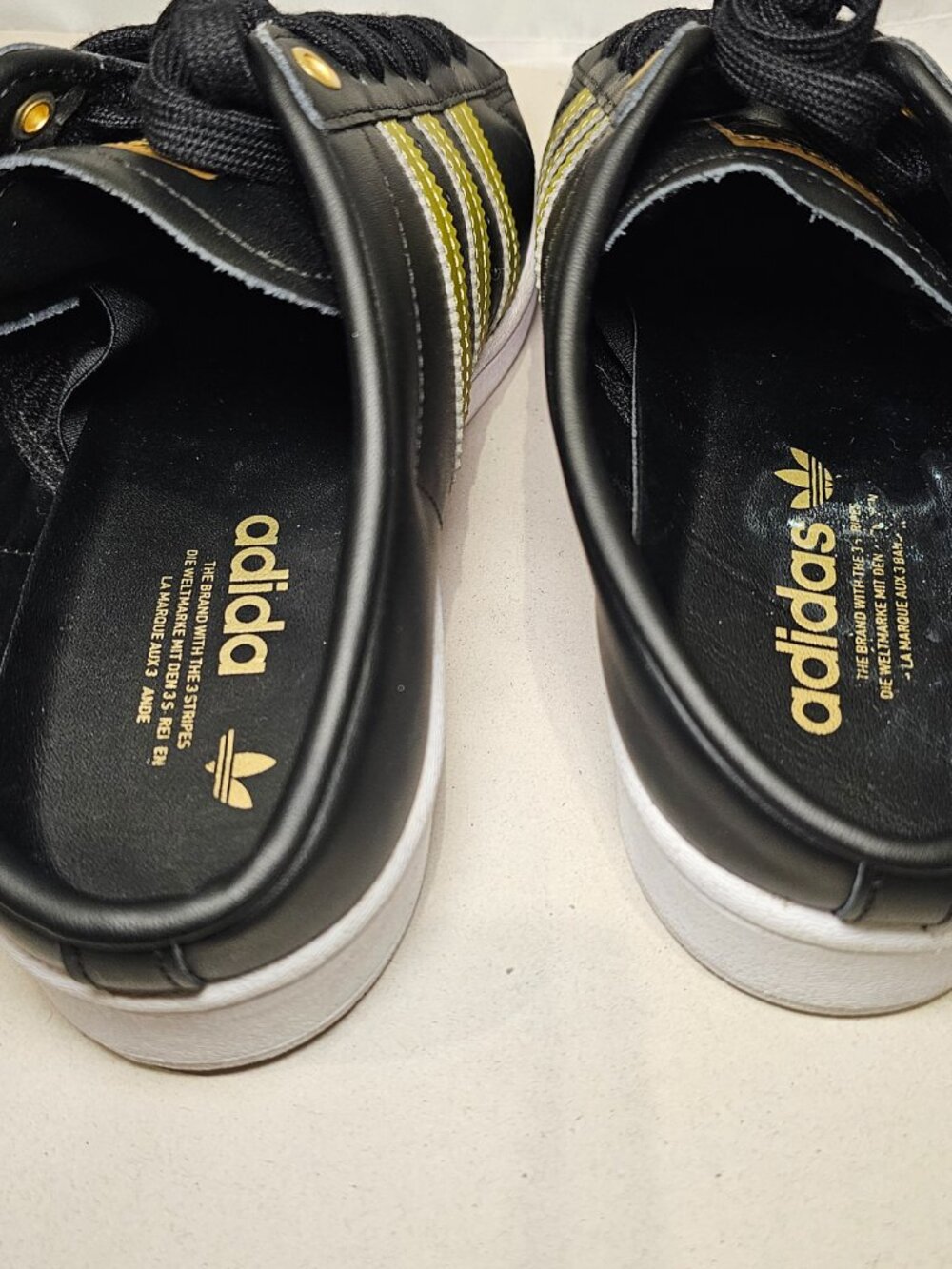 Adidas Superstar Mule Women's 9 Black Gold Slip On Sneakers Casual Shoes - Picture 5 of 7